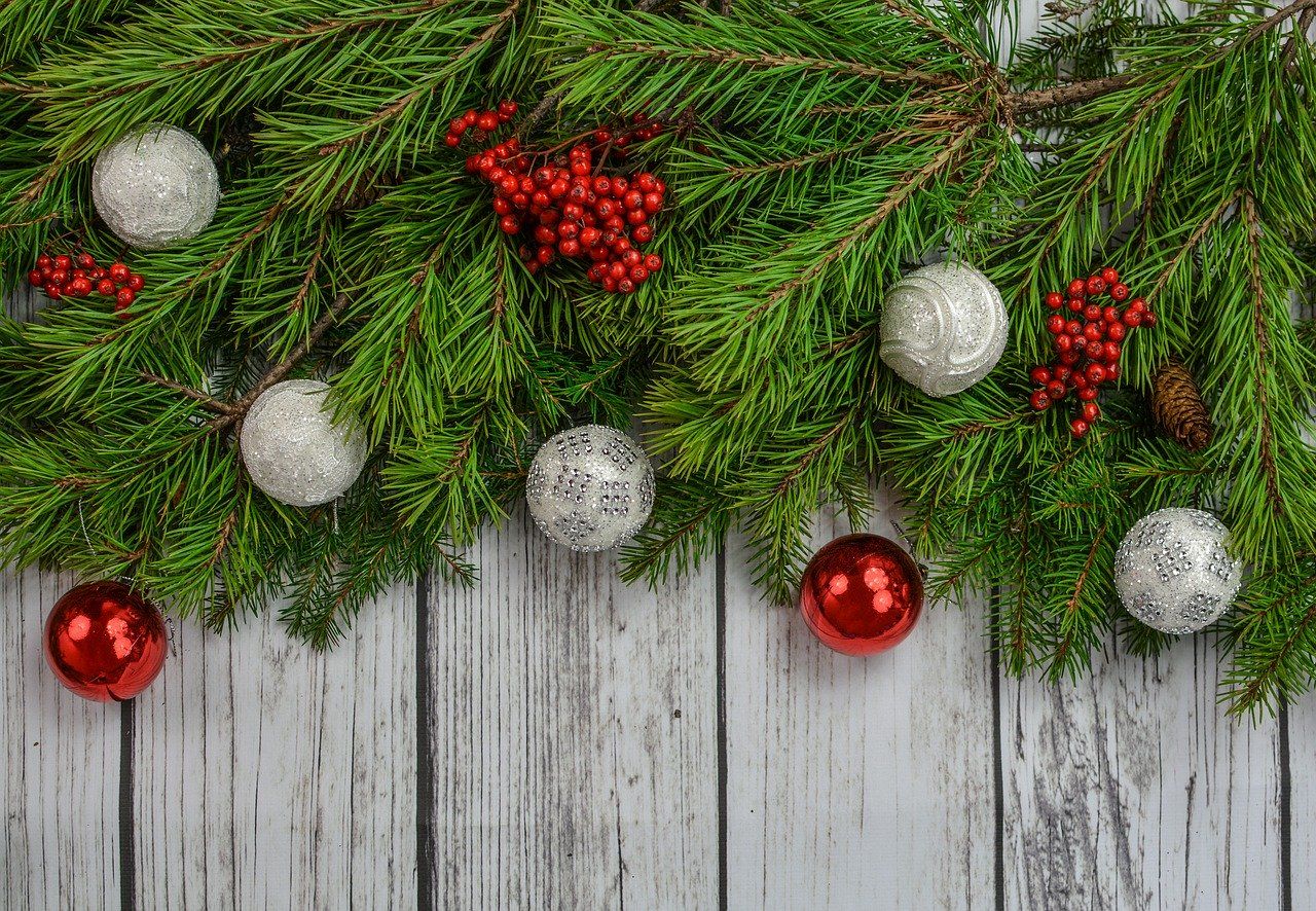 Czego nie powinno zabraknąć na świątecznym drzewku?